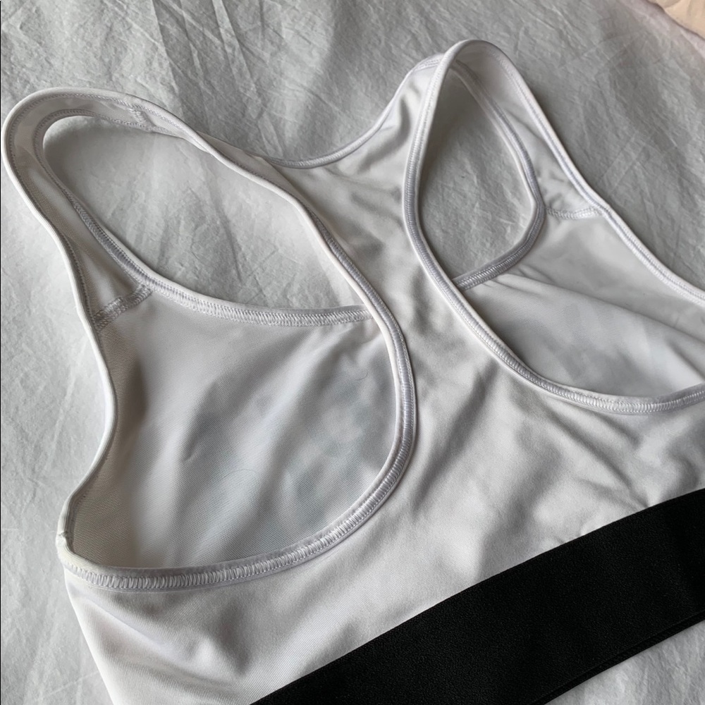 VS SPORT Bra - Picture 5 of 6